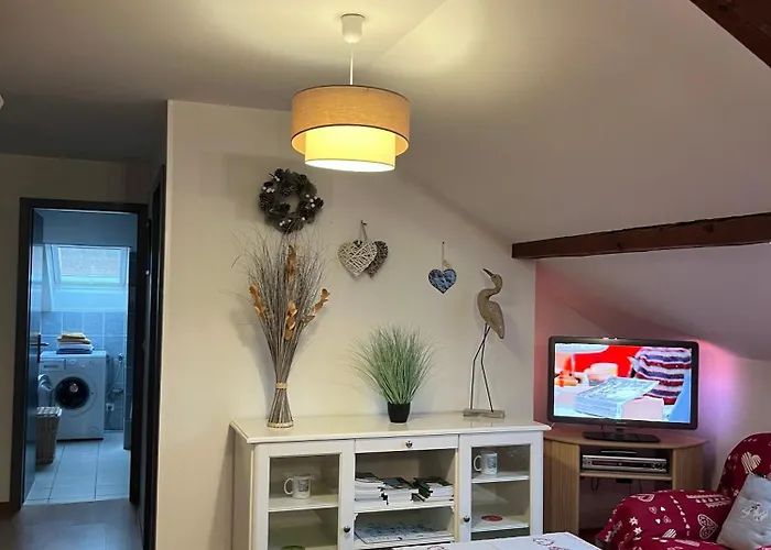 Au Pied Du Nid De Cigogne شقة *